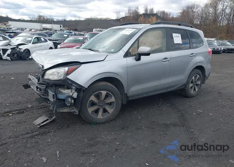 2018 Subaru Forester 2.5I Premium z USA, uszkodzony, nr VIN JF2SJAGC7JH439728